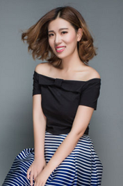 設(shè)計(jì)師靳萍