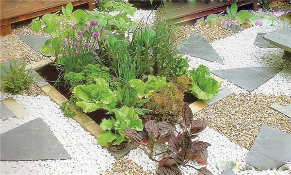 鵝卵石鋪貼陽(yáng)臺(tái)