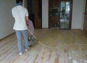 地板舊了怎么快速處理？