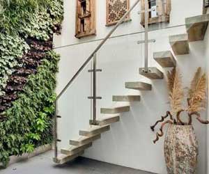 躍層樓梯裝修怎么做？