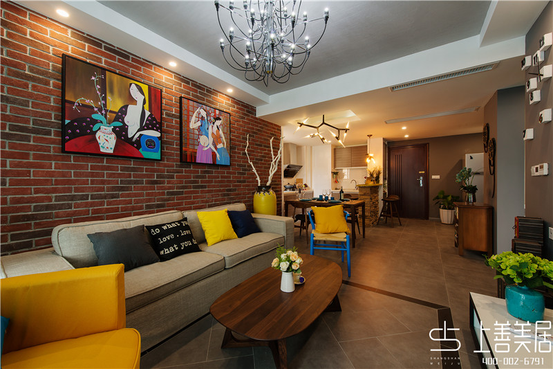 東巷小區(qū)80平混搭