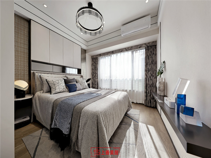 融創(chuàng)中心/現(xiàn)代/180㎡